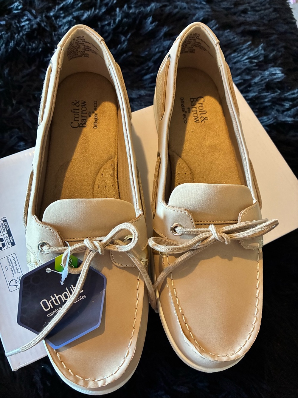 Women's Beige Moccasins Style Loafers-Size 9